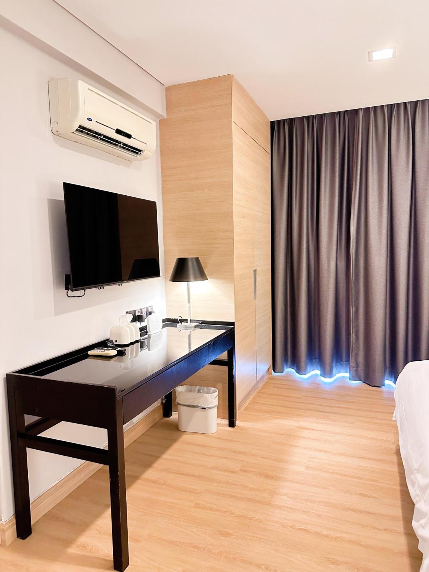 Straits Suite By C Homestay Malacca Εξωτερικό φωτογραφία